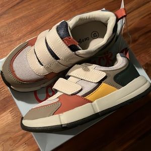 NWT Cat & Jack Brighton Sneakers - size 12
